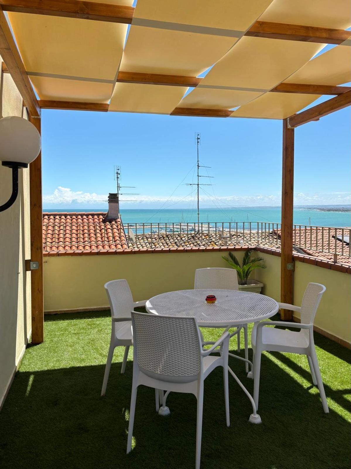 Residenza Borgo Antico Villa Термоли Екстериор снимка